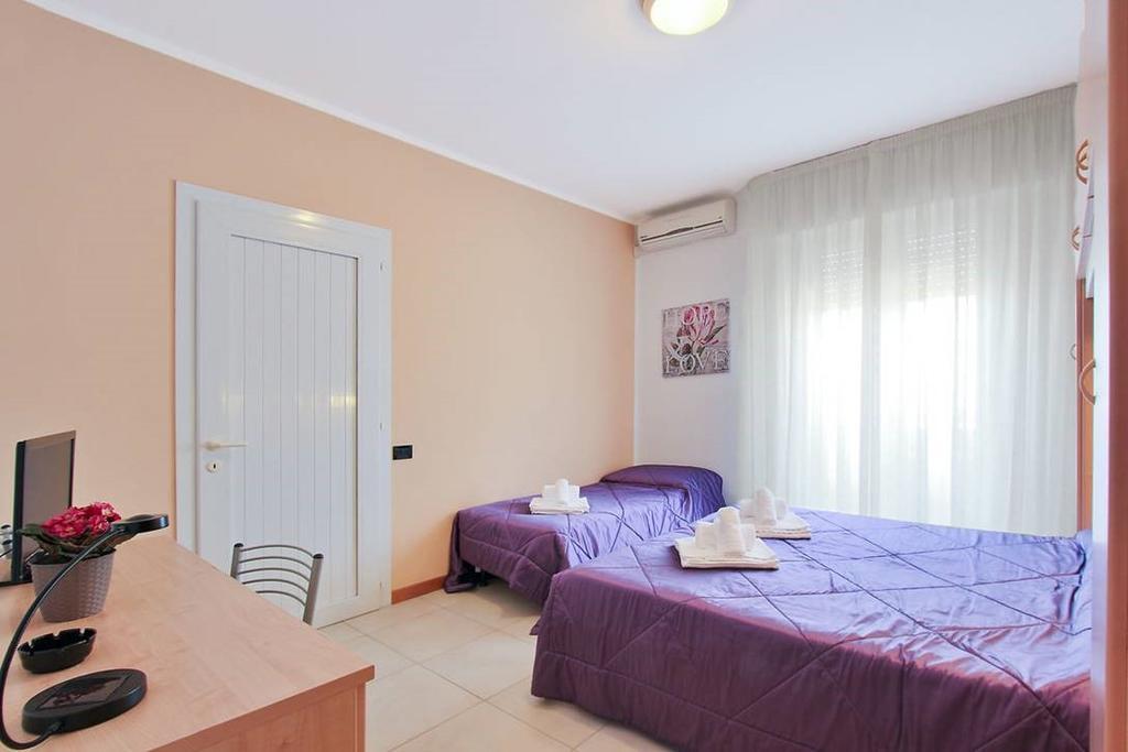 Hotel Carla Lignano Sabbiadoro Eksteriør bilde