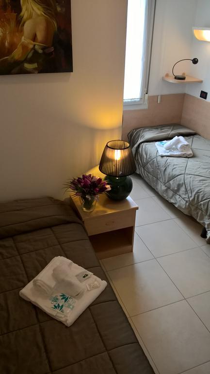 Hotel Carla Lignano Sabbiadoro Eksteriør bilde